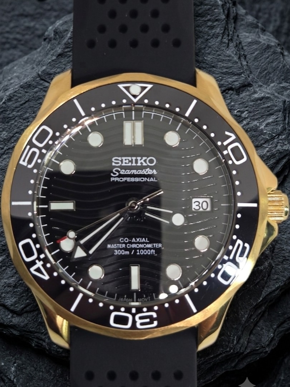 Custom 41mm Automatic Seiko Mod Watch Gold Seamaster with Black Dial NH35